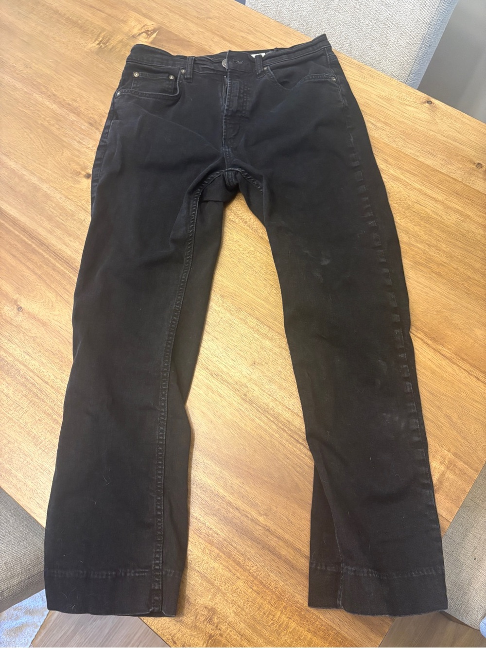 Zara Women’s Black Straight Jeans